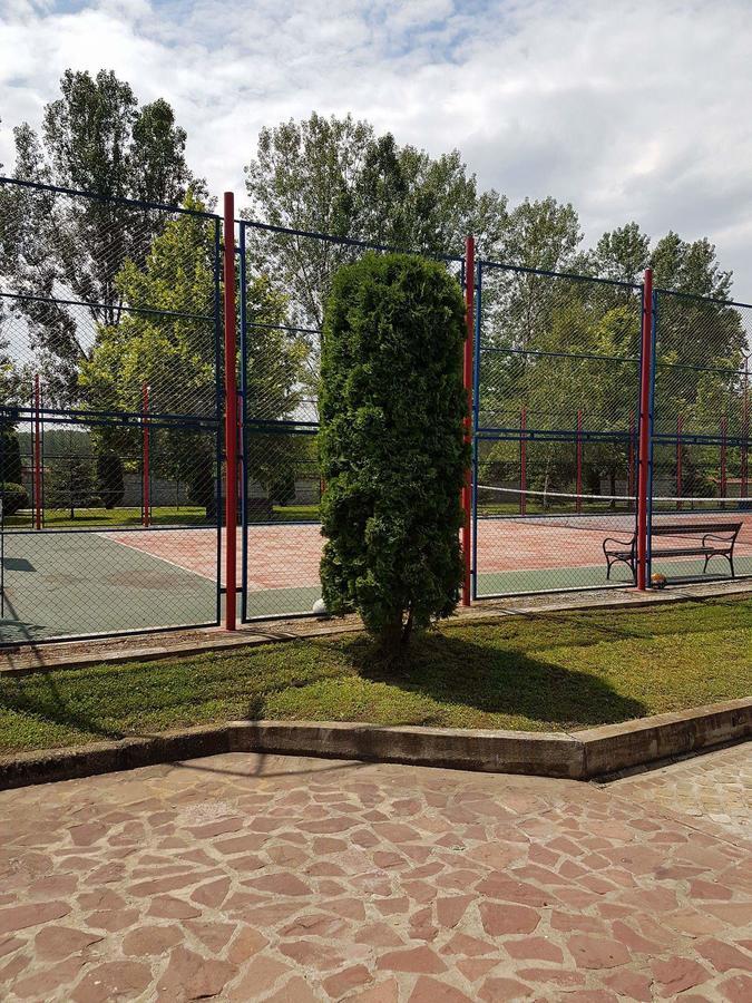 Motel Paradise Oryakhovo Luaran gambar